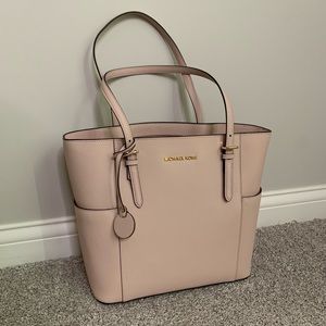 Brand NEW Michael Kors Blush Jet Set Travel Tote
